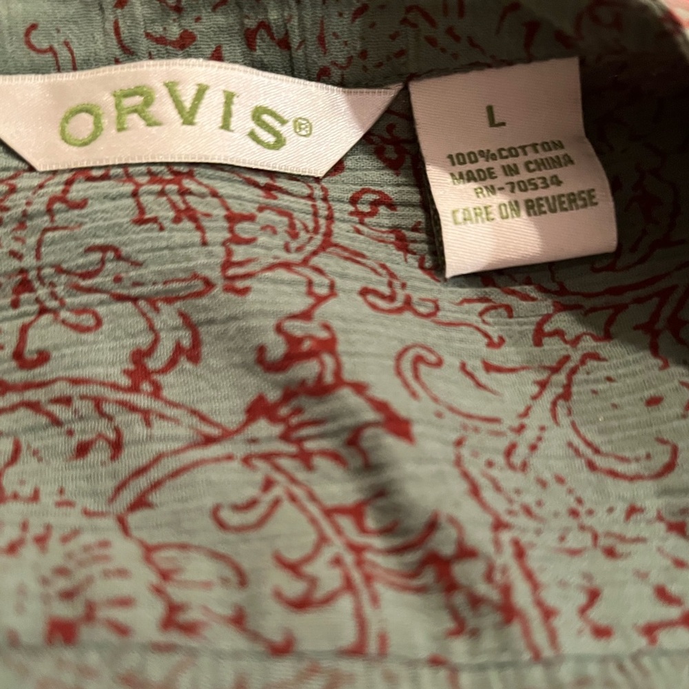 Orvis Button down shirt.  Size large - Picture 4 of 11